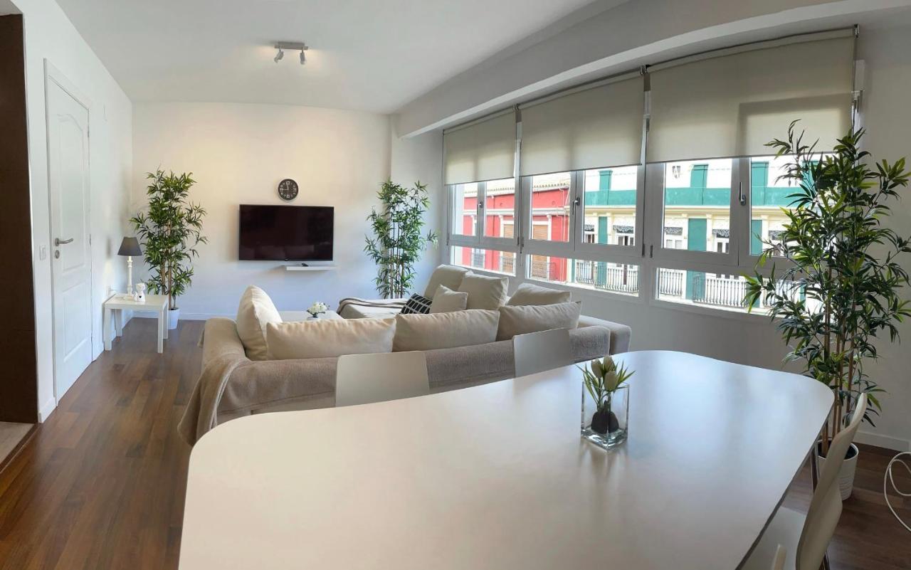 Apartamentos Sevilla Валенсія Екстер'єр фото